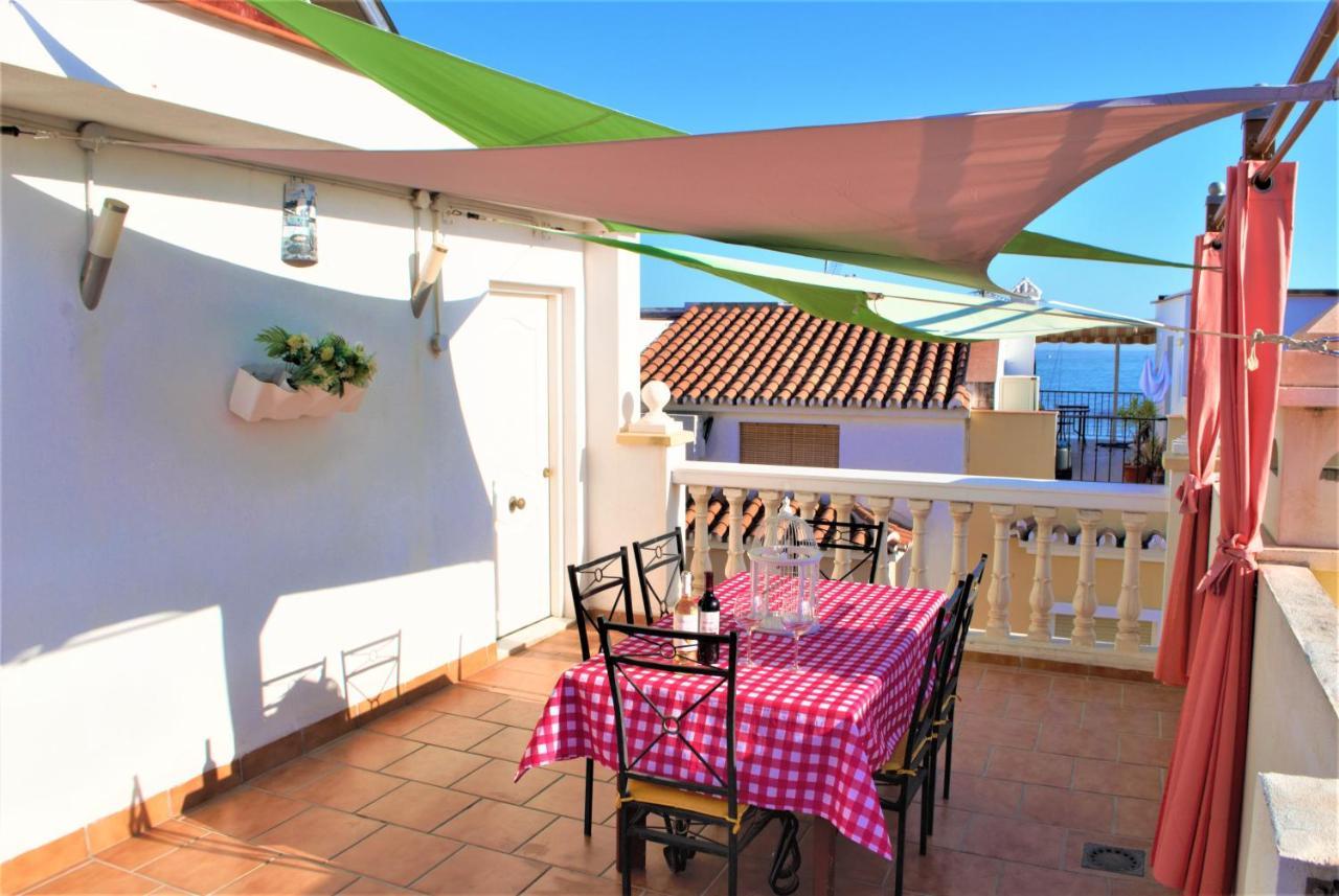 Apartamento Veronica H Malaga Bagian luar foto