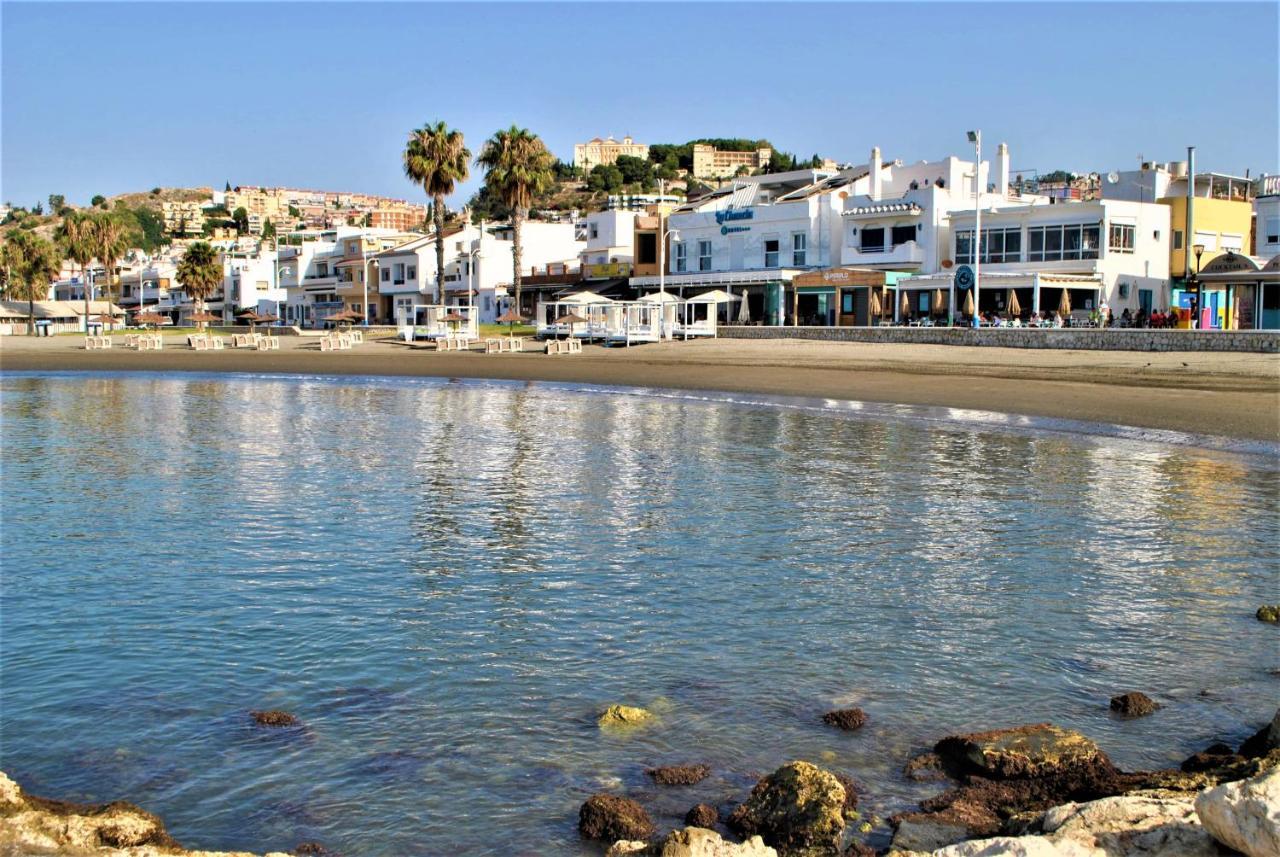 Apartamento Veronica H Malaga Bagian luar foto