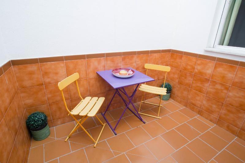 Apartamento Veronica H Malaga Bagian luar foto
